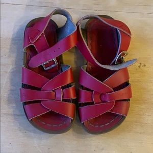 The best! Saltwater sandals